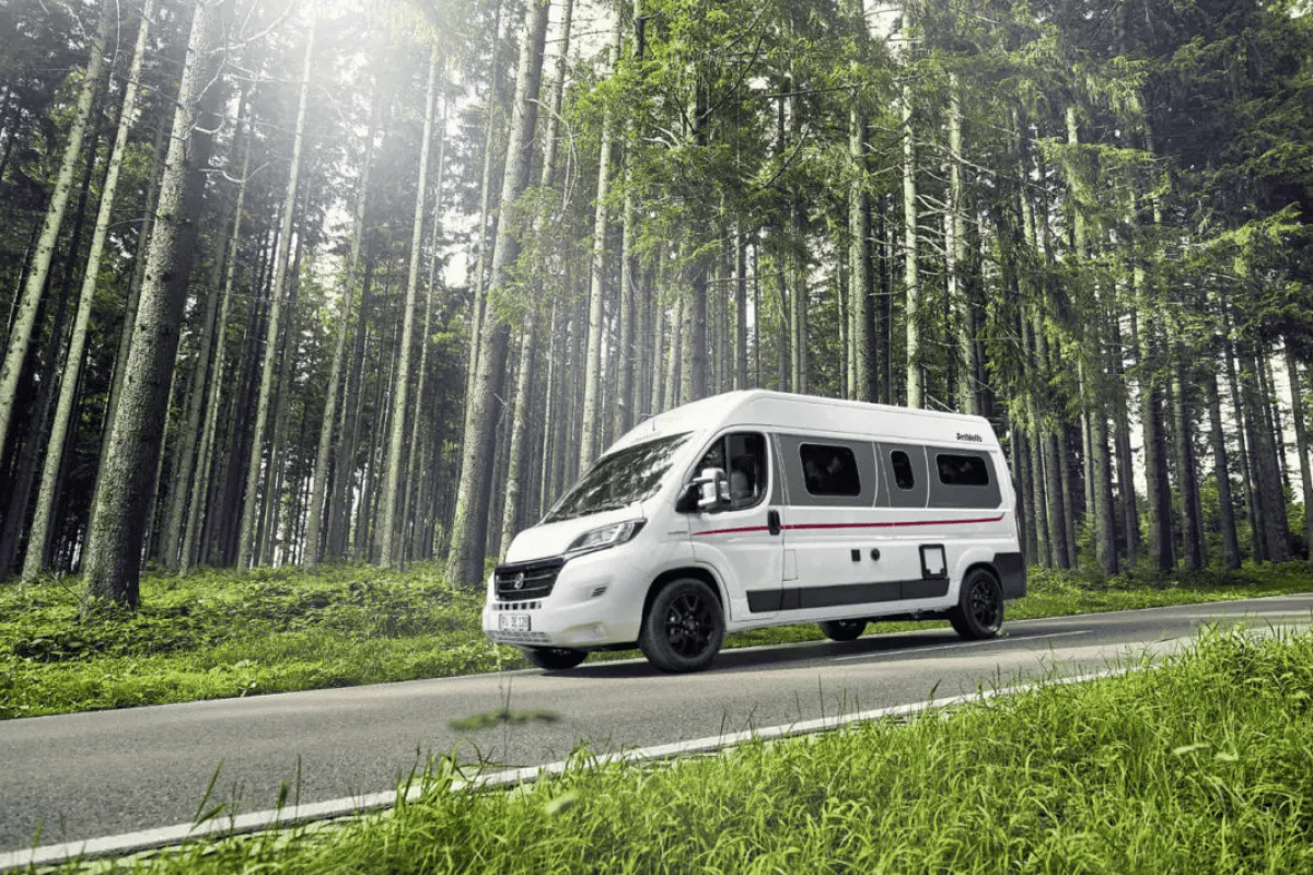 Dethleffs apuesta por las furgonetas camper y amplia su gama Globetrail en 2023